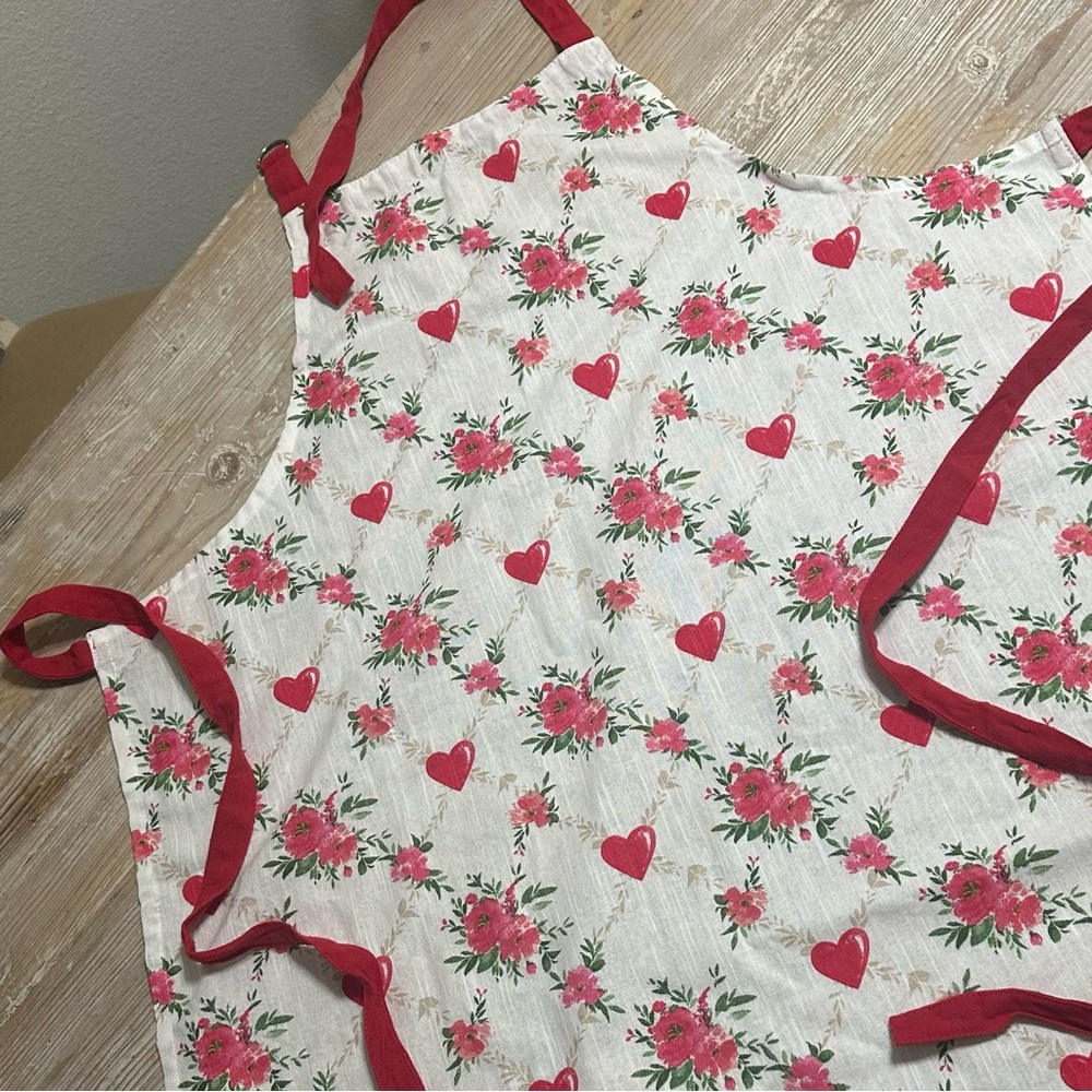 Cupcakes & Cashmere Heart and Floral Apron Cottagecore